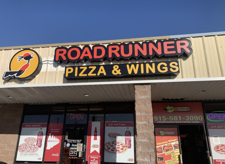 Road Runner Pizza & Wings storefront on Doniphan Drive